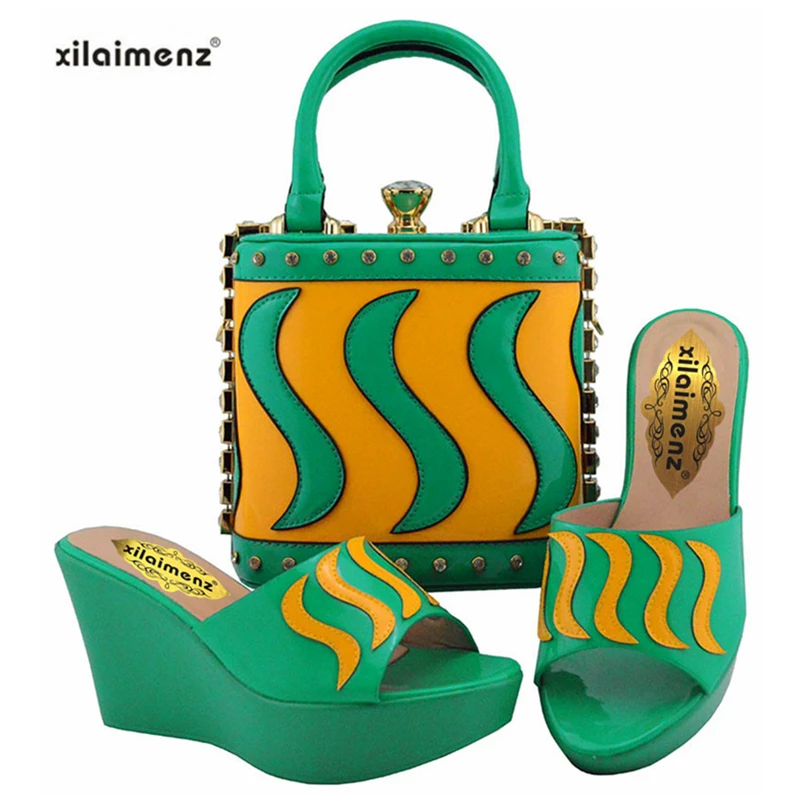 Комплект из туфель и сумочки высокого качества в нигерийском стиле для вечеринки, комплект из туфель и сумочки, итальянские женские высокие шлепанцы и сумочка