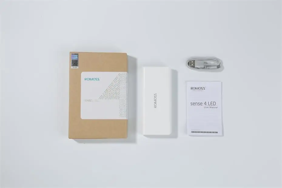 10400mAh Power Bank Romoss Sense 4 LED Package