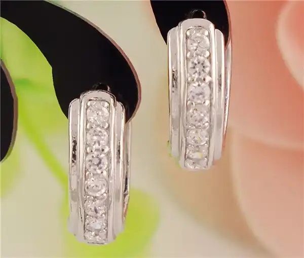 SHUANGR 2016 модный серебристый циркониевый huggies Серьги-кольца для женщин 3A cz маленькие круглые вечерние серьги