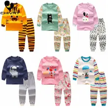Chivry/хлопковые детские пижамные комплекты для мальчиков; Милая футболка с длинными рукавами и круглым вырезом и принтом с героями мультфильмов; топы и штаны; детская одежда для маленьких девочек
