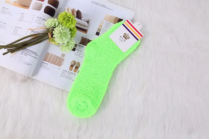 Pure Color Women Socks Thermal Coral Fleece Floor Socks Plush Soft Candy Color Towel Sock 2016 New Female Thick Warm Clothing (14)