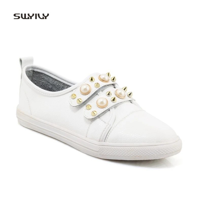 

28-46 28CM Plus Big Size Woman Vulcanize Shoes Rivet Pearl Autumn Female Casual Sneakers White Shoes Pointed Flat Vulcanize