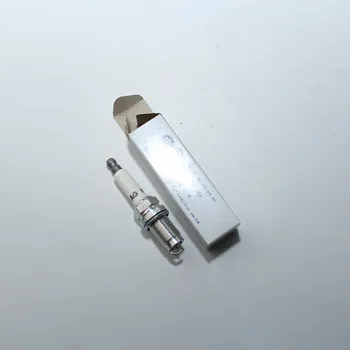

1PC OEM Platinum Spark Plug Ignition plug 03C 905 601 for VW VOLKSWAGEN Golf MK6 Passat B6 B7 Jetta MK5 MK6 for AUDI A4 Q3 TT