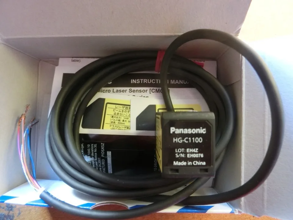 

Free shipping New genuine original HG-C1100 laser displacement sensor