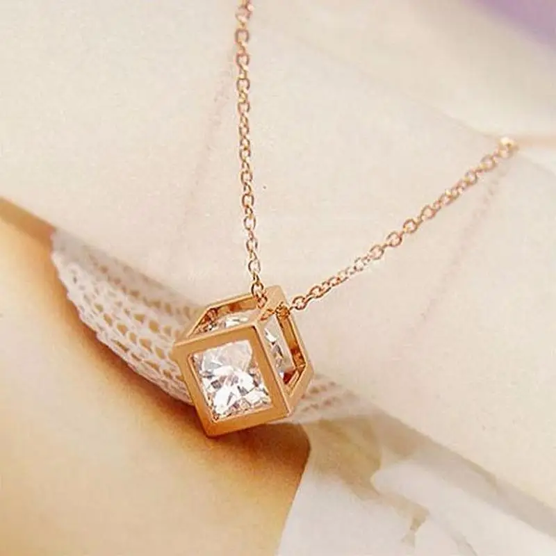 

Women's Fashion simple cube crystal zircon necklace ladies pendant collarbone chain necklace women