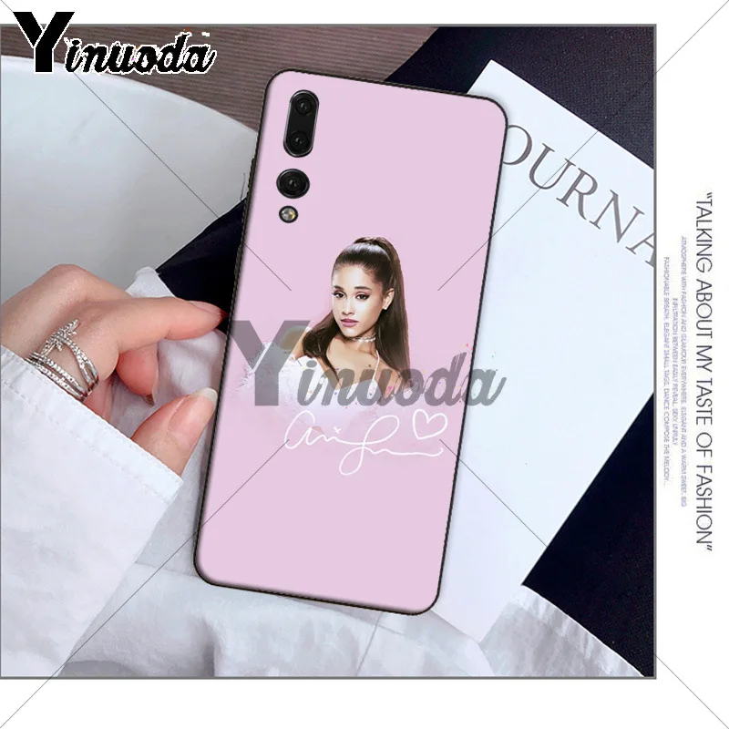 Cat Ar Ariana Grande