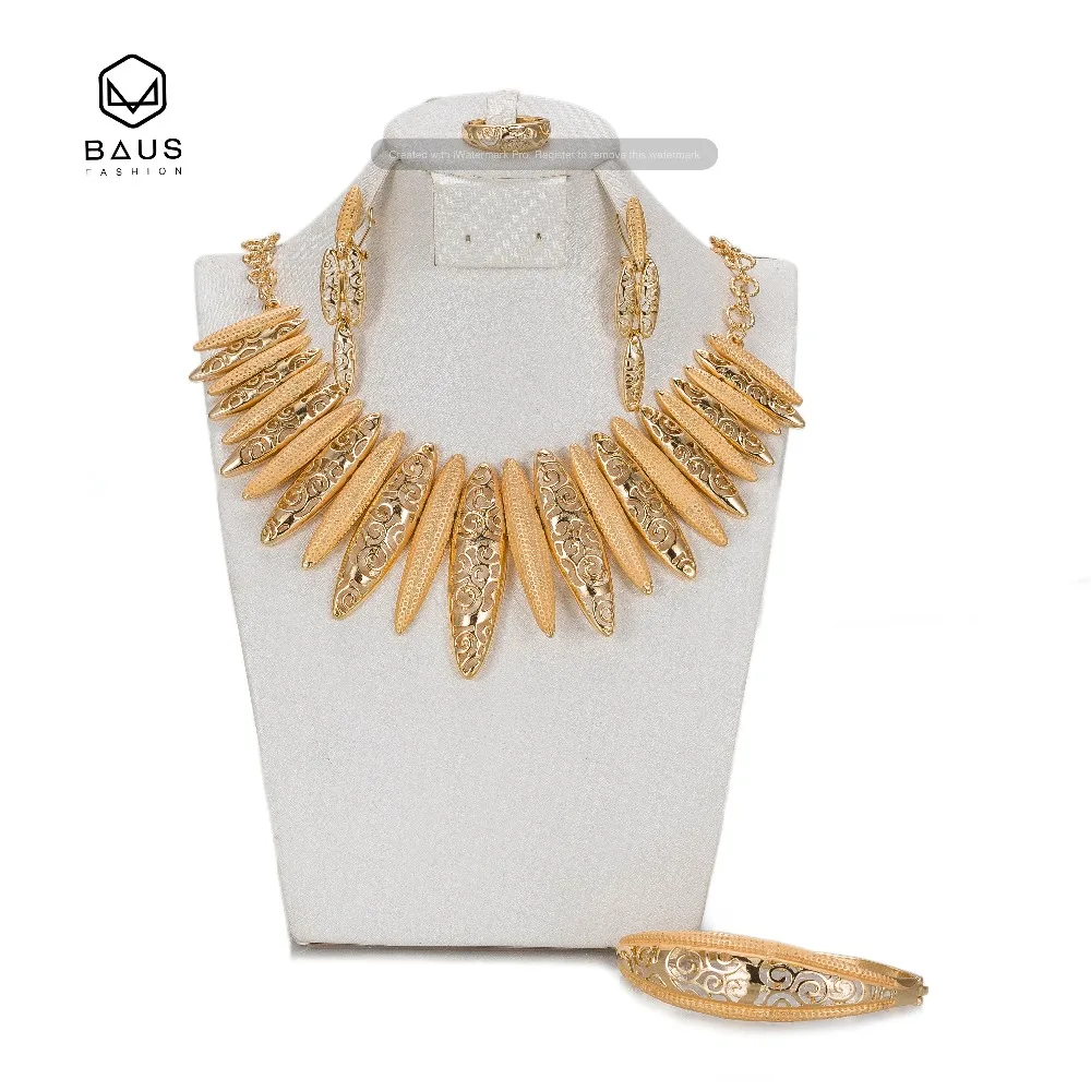 

2017 BAUS Good quality Vintage Imitated Crystal African Beads Pendant Earrings Bracelets Wedding Dubai Jewelry Sets For Women