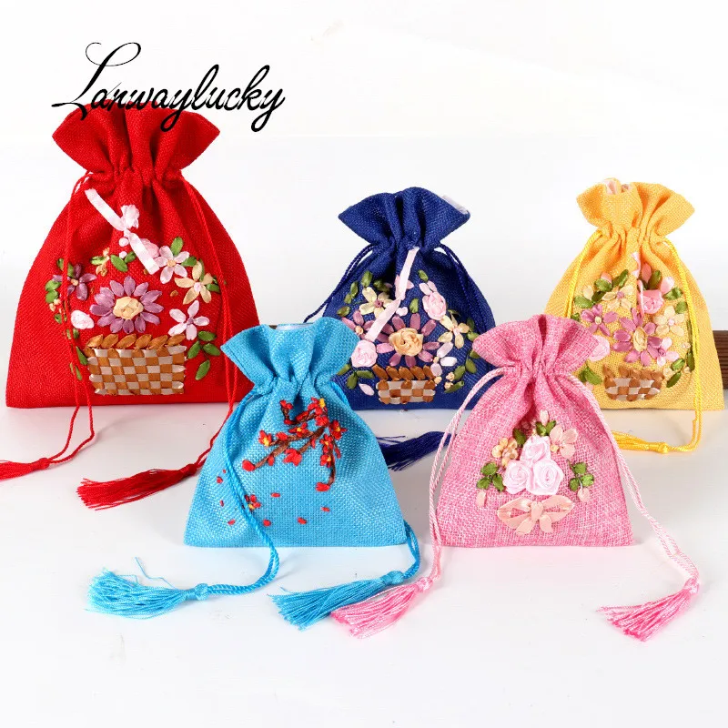 

11x14 13x17 18x23cm Drawstring Gifts Bags Wedding Christmas Packaging Sack Jewelry Pouches Chinese Handmade Embroidered Pouch