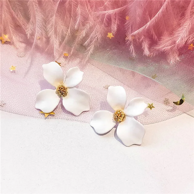 Sweet Korean Style Spray Paint Charm Jewelry Flower Ear Stud Earrings