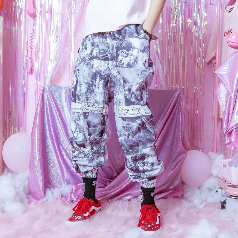 

2018 new summer tide brand elastic waist Street retro painting printing loose slacks all-match