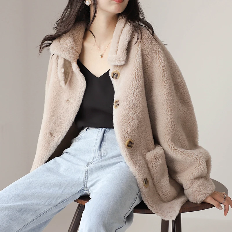 

2019 new fashion casual winter coat women plus size wool coat sheep fur ladies coats warm outwear