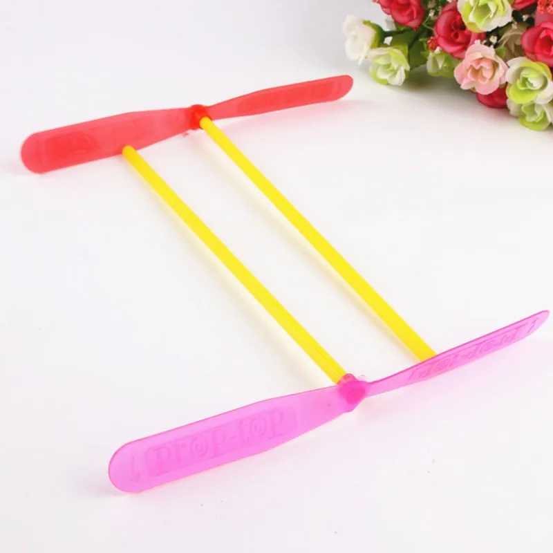 10-Pcslot-Plastic-Helicopter-Bamboo-Dragonfly-Flying-Classic-Traditional-Toys-Baby-Game-Spiral-Arrows-5-Colors-TY0156 (1)