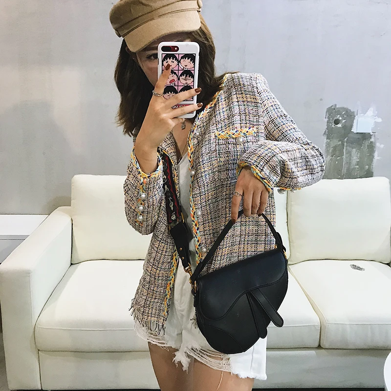1 (28)