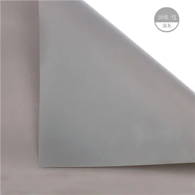 5037421122_796892843