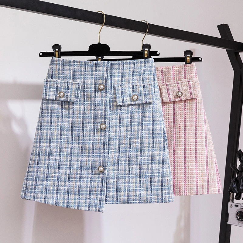 

2019 Autumn Winter Women Plaid Fashion Button Design Tweed Mini Skirt Beautiful Female Slim Skirts Good Quality A535