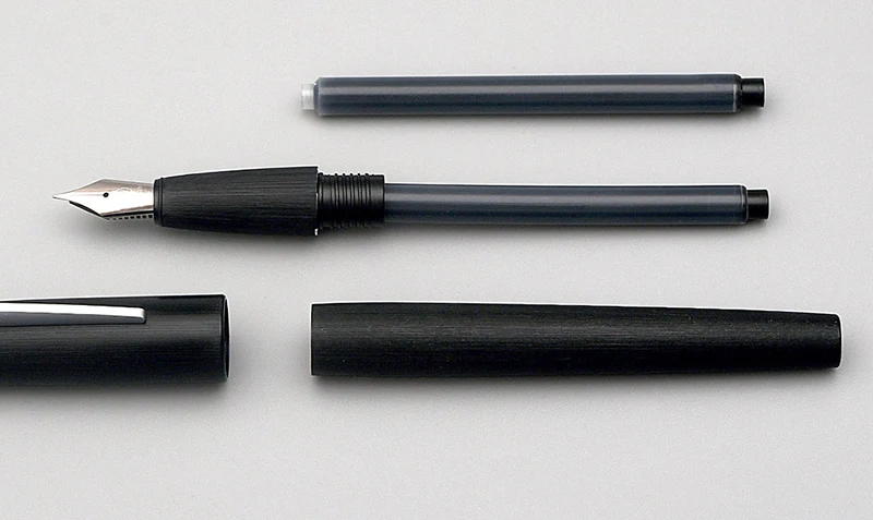Xiaomi Kaco, сверхтонкий перьевой наконечник, 0,38-0,5 мм, черная пластиковая бочка, металлический держатель, ручки с 2 чернильными картриджами, Подарочная коробка для офиса