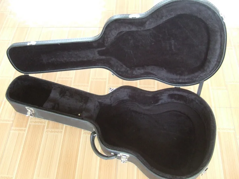 

acoustic Electric guitar case sell with guitar(90$) only buy case(150$) 140401