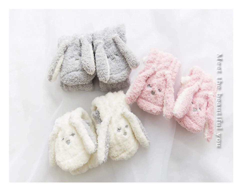 Fashion Autumn And Winter Coral Velvet Sleep Sock Female Tube Thick Warm Rabbit Ears Home Non-Slip Towel Cute Girl Floor Socks (13)