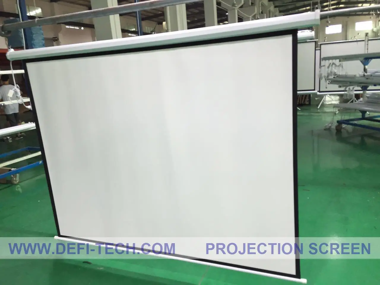 DfLabs Электрический моторизованный проекционный экран 120 дюймов с пультом дистанционного управления 4:3