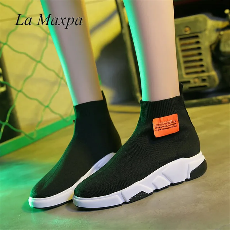 La MaxPa Women's Stretch Pull On Sock Booties Women's Slip On Pointed Toe Mid Calf Boots