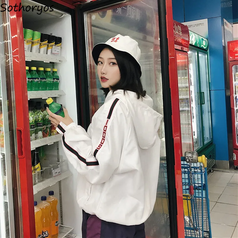 

Basic Jackets Women Harajuku Couple Clothes Windproof Elastic Cuff Loose with Hat Zipper Summer Jacket Womens Simple Hip Hop
