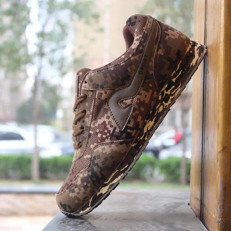 Камуфляжные кроссовки в стиле милитари; Мужская обувь; сезон лето-осень; мужская повседневная обувь красовки; Цвет армейский зеленый; ультраboosts zapatillas hombre - Цвет: 213 brown
