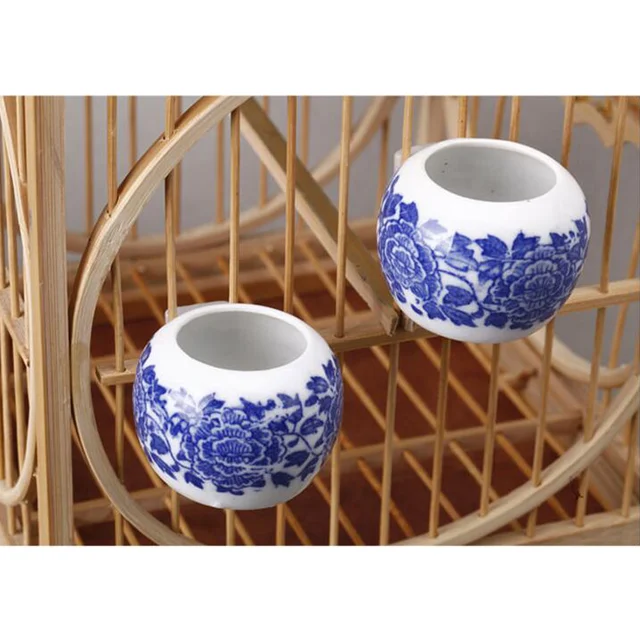 2Pcs Ceramic bird food cans/ lovesick cup small bird feeders supplies bird cup feed tank bird cups bottles 2