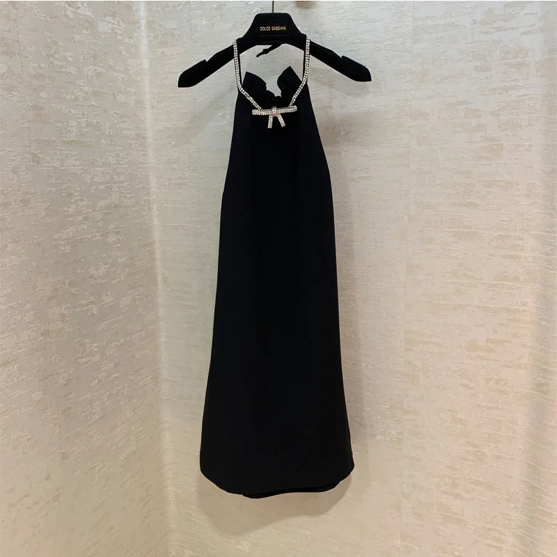 

Dress girls, nightclubs, sexy girls, fashion, black dresses,
