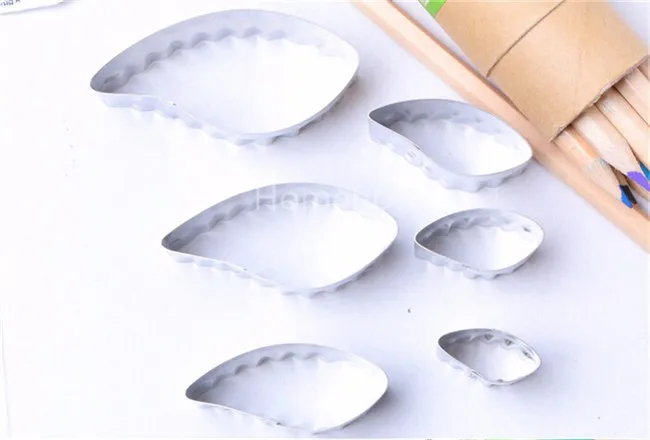 Leaves double cut-outs mold 2 2