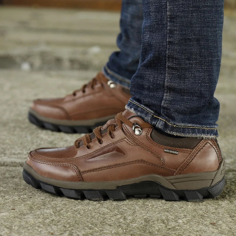 Новые уличные туфли-оксфорды зимние/осенние мужские ботинки винтажные мужские ботинки с перфорацией типа «броги» повседневные модные теплые ботинки на шнуровке для мужчин коричневого цвета