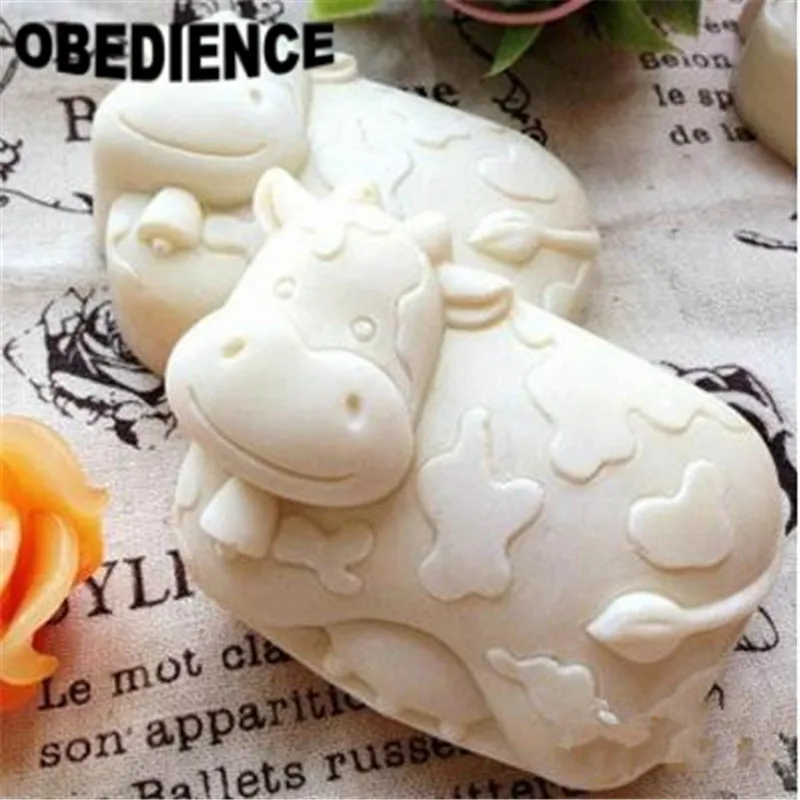 

OBEDIENCE Silicone Cake Fondant Decorating Tools,Cute Cows Shower Essential oil Handmade Soap Mold