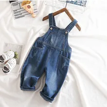 Весенне-осенние комбинезоны для малышей повседневные модные джинсовые штаны в Корейском стиле для мальчиков и девочек детский комбинезон унисекс с пуговицами