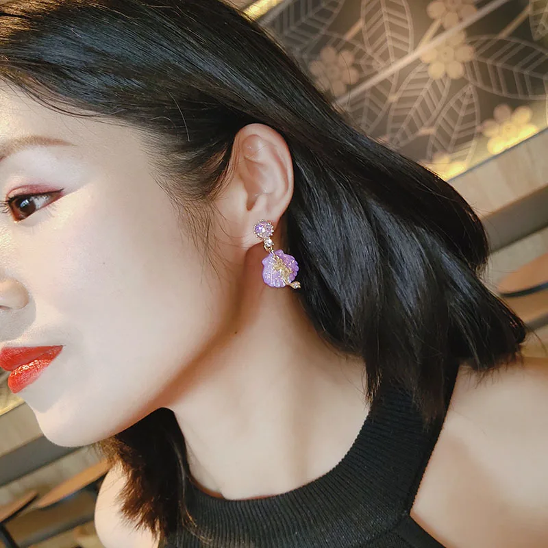 New Arrival Shell Trendy Women Dangle Earrings Asymmetric Long Tassel Earrings Female Jewelry Korean Pearl Earrings