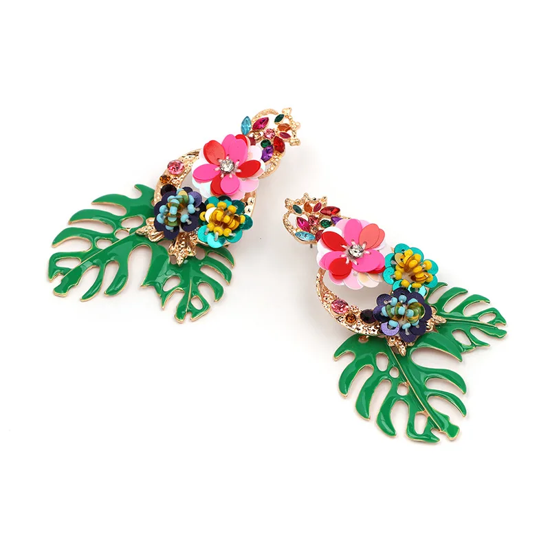 women fashion earrings