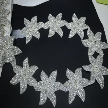 

Latest Creative Glaring Fancy Flower Rhinestone Chain Beautiful Silver Lotus Wedding Dresses Diamond Belt Diy Bra Decoration