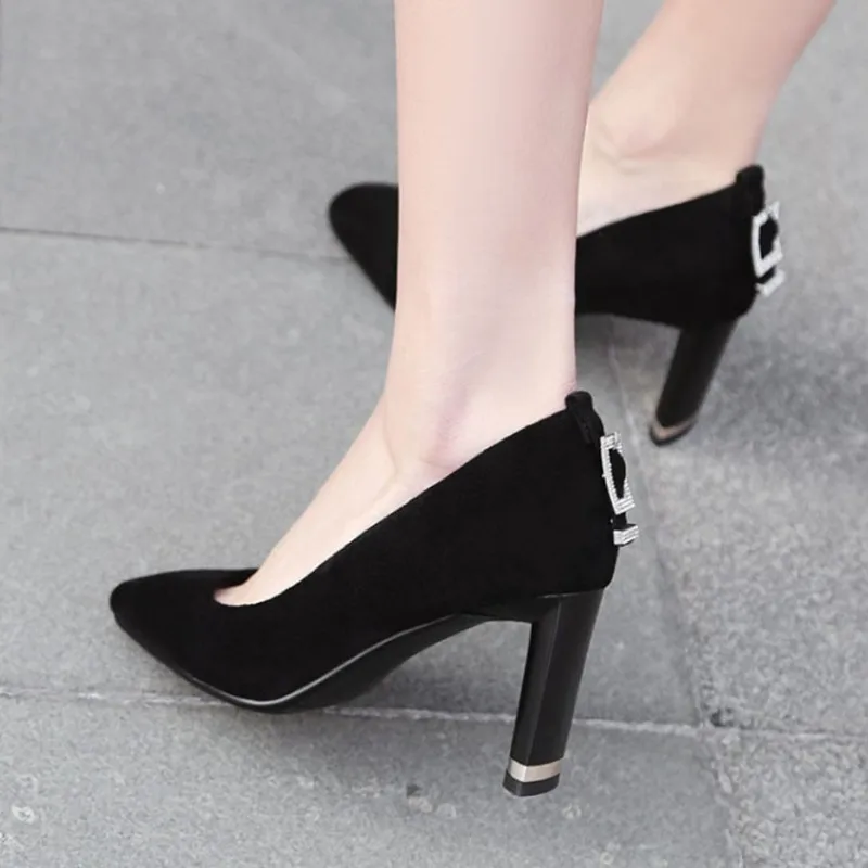 heels with square toe
