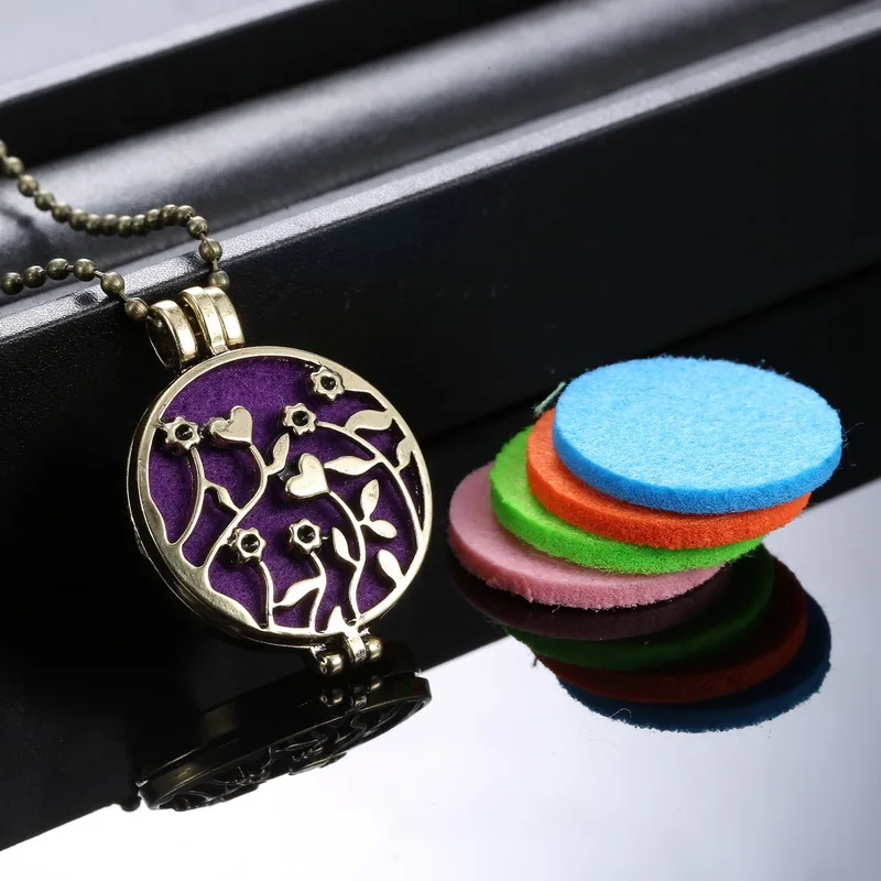 

(Necklace+5Pad)/set Perfumes And Fragrances For Women Flower Locket Necklace Perfume Fragrance Essential Oil Aromatherapy