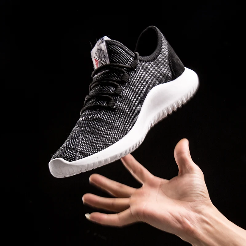 

Large Size 39-46 Men's Sneakers Light Running Shoes Breathable Outdoor Jogging Sports Shoes Zapatillas Hombre Footwear Sneaker