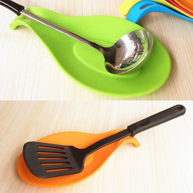 

Silicone Insulation Spoon Rest Heat Resistant Placemat Drink Glass Coaster Tray Spoon Pad Eat Mat Pot Holder Kitchen Accessories
