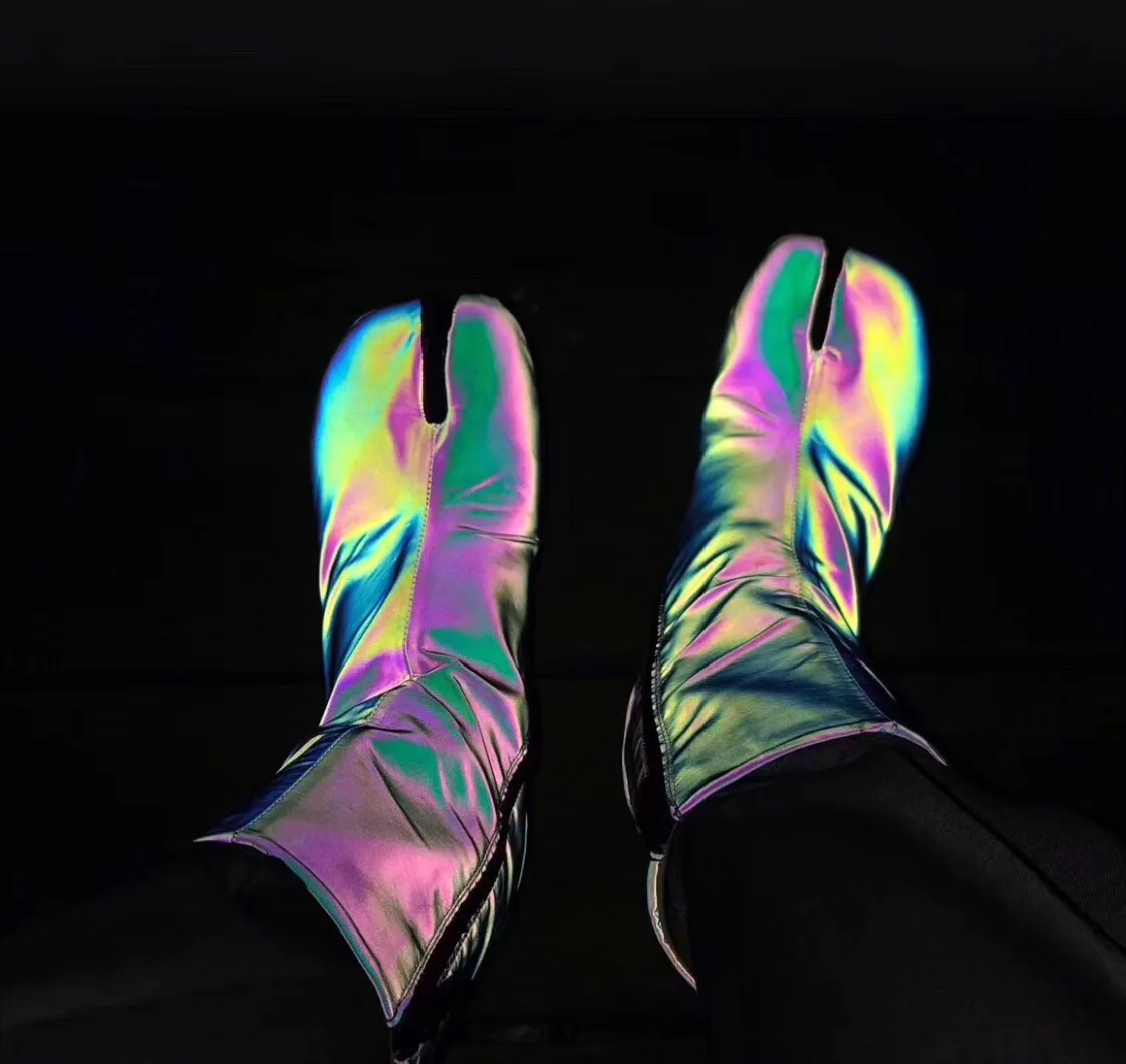 

2019 bling bling split toes apart runway style shiny reflective Ankle Boots Short Botas for women high heels Zapatos mujer