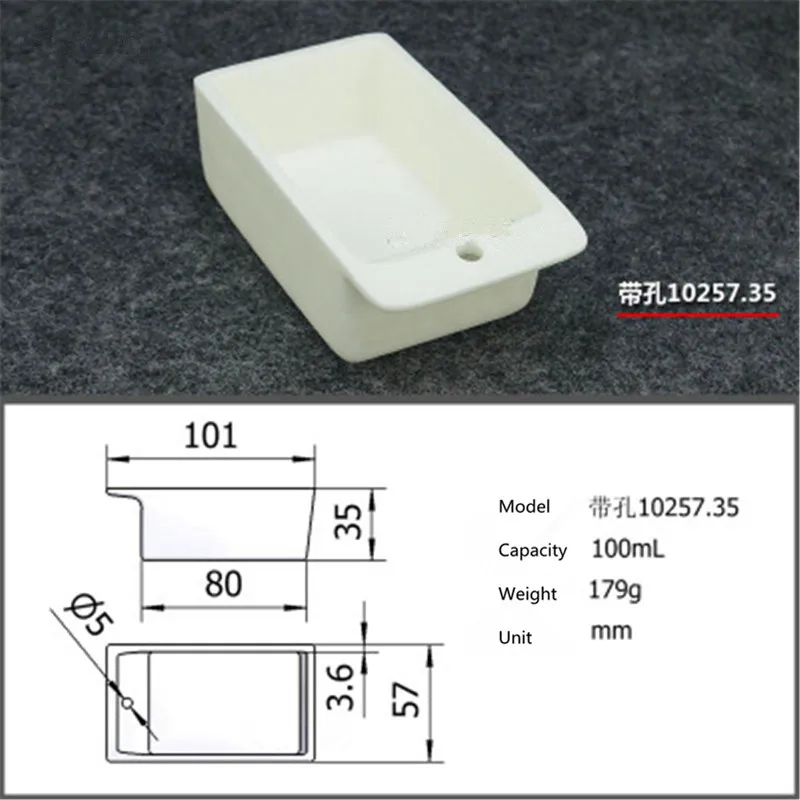 

99.5% Square corundum crucible / 100ml With holes 10257.35 / Temperature 1600 degrees / Sintered ceramic crucible