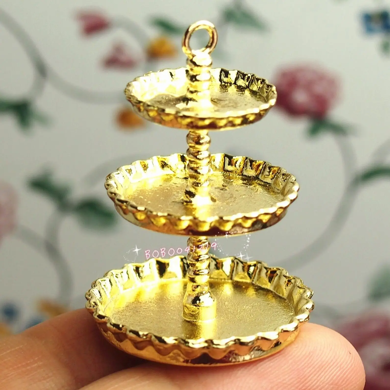 

Dollhouse Miniature Toy Kitchen A Metal Golden 3 Layer Cake Stand H3.7cm DM137G