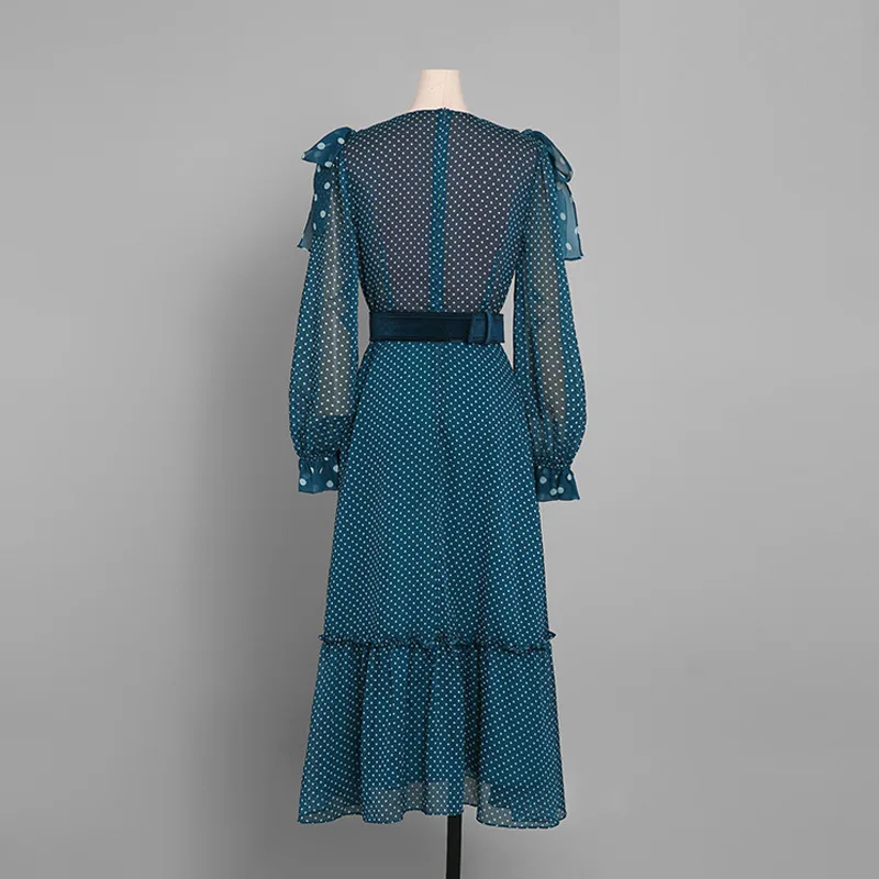 10755772903_2043491503