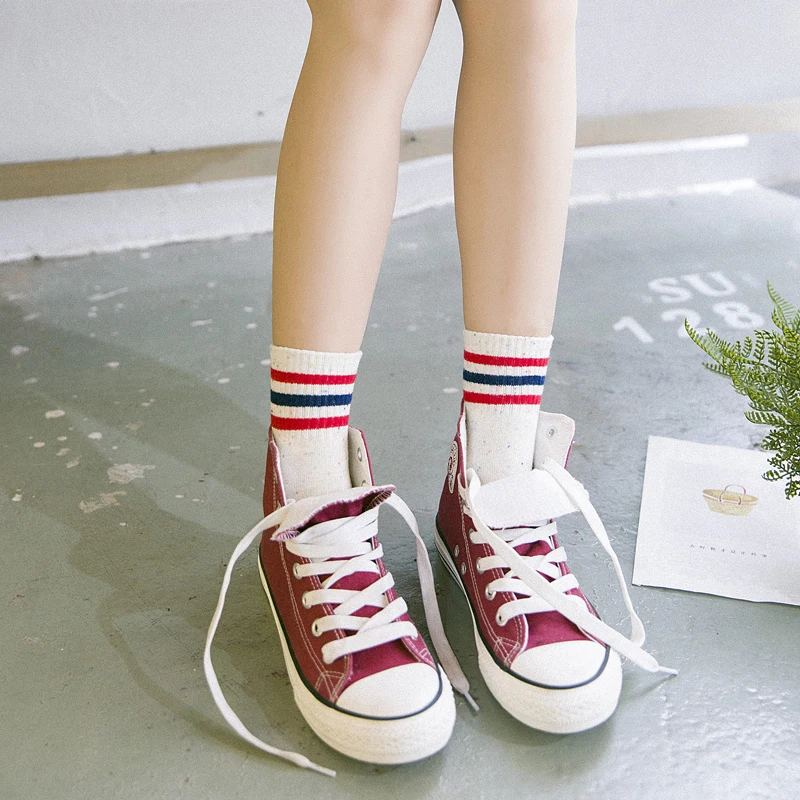 High Quality Fashion Women Socks Korea Three Stripes White Tube Socks