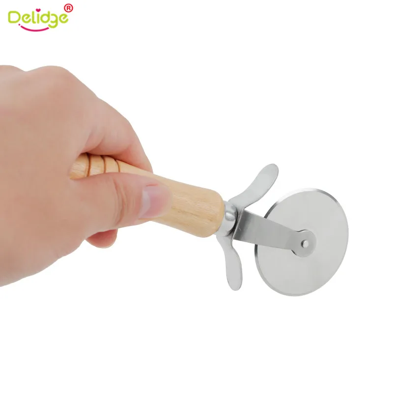 Delidge 1 pc Round Pizza Cutter Stainless Steel With Wooden Handle Pizza Knife Cutter Pastry Pasta Dough kitchen Baking Tools