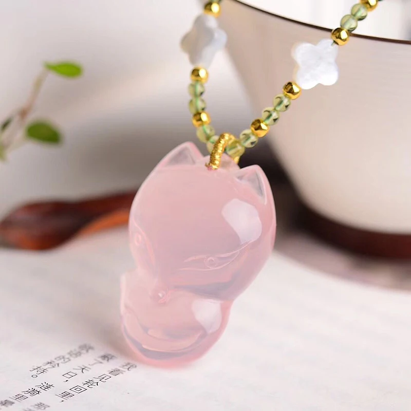

Wholesale Pink Natural Crystal Necklace Hand Carved Fox Pendant Beads Sweater Chain Necklace Lucky for Women Help Wealth Jewelry