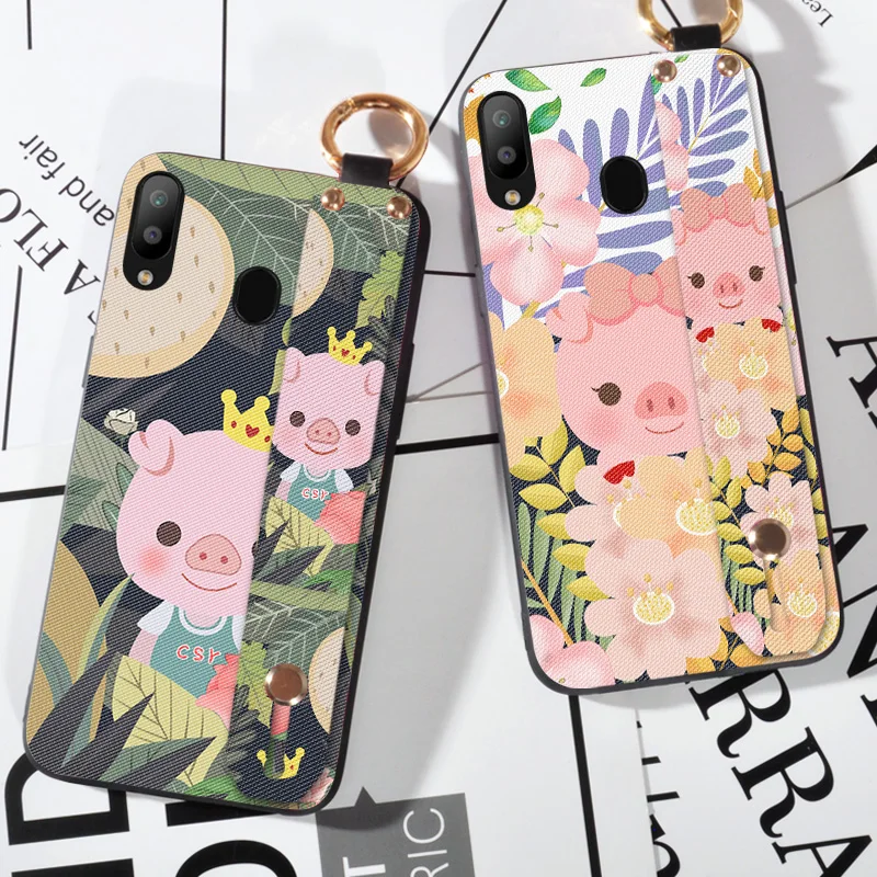 

Cute Wrist Strap Phone Cases For Samsung Galaxy M10 M20 M30 cartoon pig Scrub case For Samsung M 10 20 30 animal silicone Cover