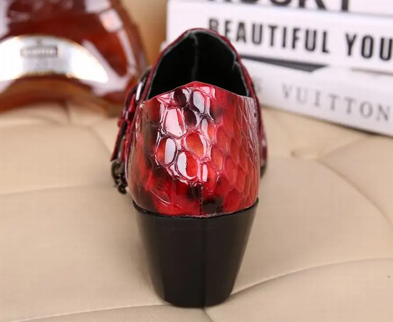 sl43 Para Fivela Patente Punk Red Os Vermelho Wine De Genuíno Do Sl49 sl43 Da Deslizar Couro Homem Cadeia Black Oxfords Moda Festa Sapatos Vestido Red Homens Sobre Casamento Formal PaTfqF