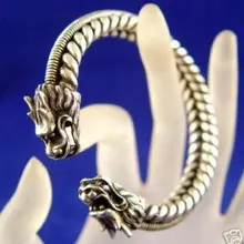 Редкий тибетский серебряное гравированное браслет с драконом