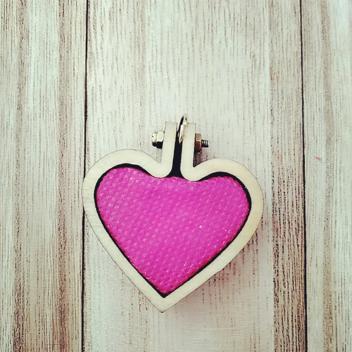 WRMHOM 40mm Heart shape Mini Embroidery Hoop Tiny Heart Embroidery